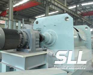 Single shaft coulter mixer for dry mortar